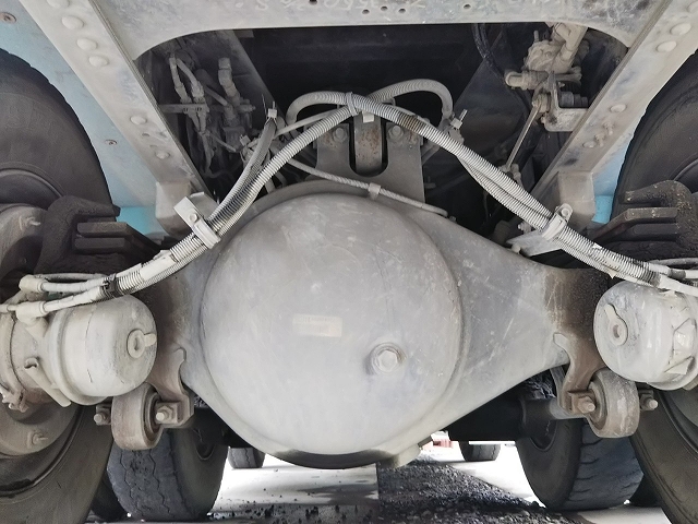 いすゞギガダンプ大型（10t）[写真15]