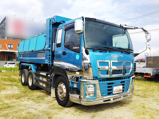 いすゞギガダンプ大型（10t）[写真03]