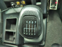 いすゞギガダンプ大型（10t）[写真35]