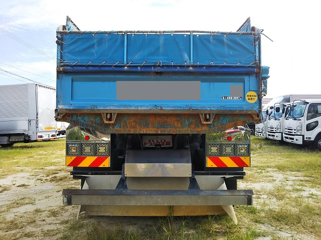 いすゞギガダンプ大型（10t）[写真08]