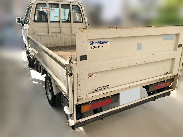 トヨタタウンエース平ボディ小型（2t・3t）[写真03]