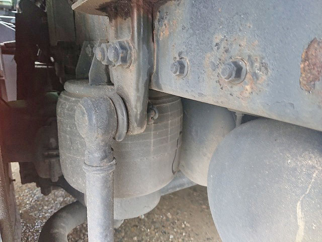 三菱ふそうスーパーグレートトレーラーヘッド（トラクターヘッド）大型（10t）[写真11]