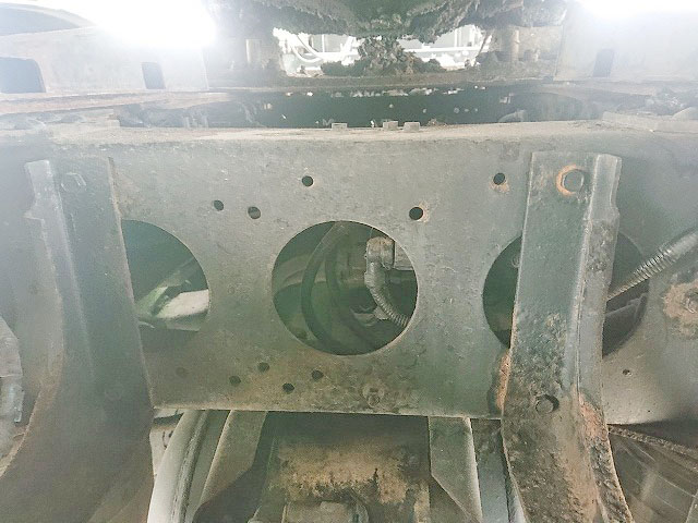 三菱ふそうスーパーグレートトレーラーヘッド（トラクターヘッド）大型（10t）[写真14]