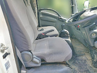 いすゞエルフダブルキャブ（Wキャブ）小型（2t・3t）[写真15]