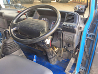 いすゞエルフローダーダンプ小型（2t・3t）[写真33]