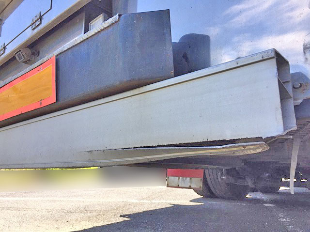 三菱ふそうスーパーグレートユニック4段大型（10t）[写真10]