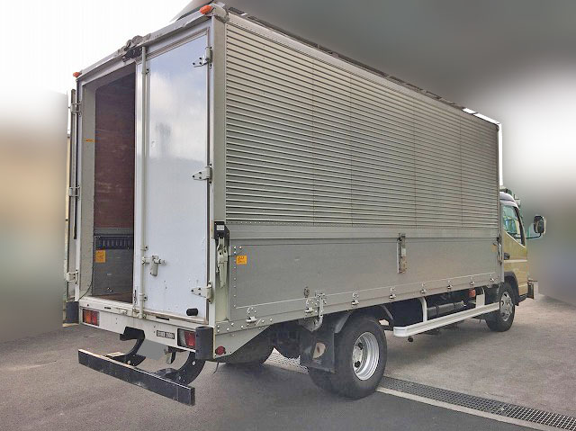 三菱ふそうキャンターアルミウイング小型（2t・3t）[写真05]
