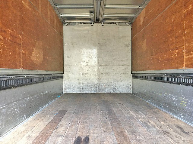 三菱ふそうキャンターアルミウイング小型（2t・3t）[写真08]