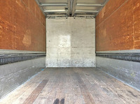 三菱ふそうキャンターアルミウイング小型（2t・3t）[写真08]