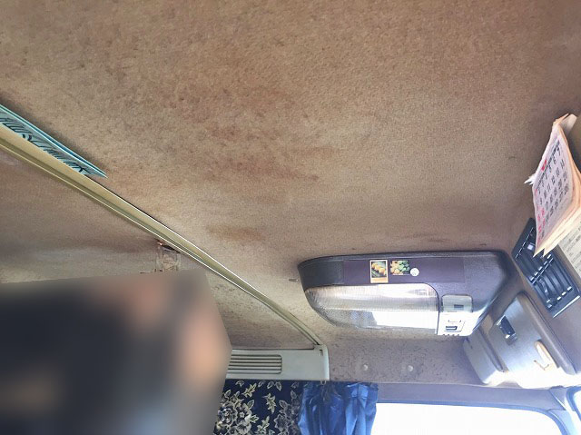 いすゞギガ冷蔵冷凍ウイング大型（10t）[写真36]