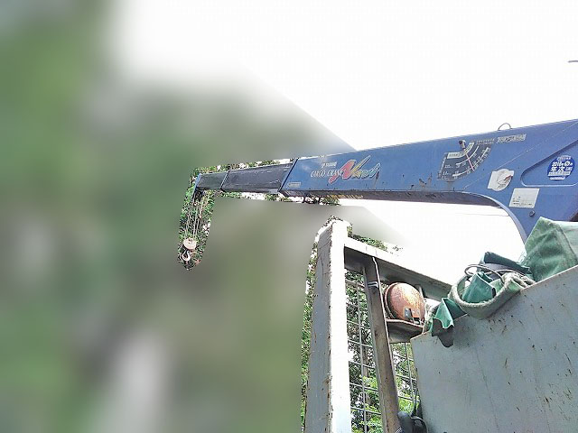 三菱ふそうファイタークレーン3段中型（4t）[写真11]