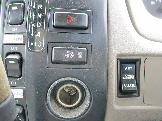 日野デュトロパネルバン小型（2t・3t）[写真25]