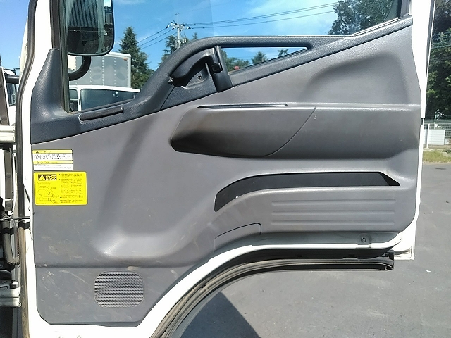 三菱ふそうキャンターダンプ小型（2t・3t）[写真28]