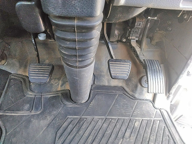 三菱ふそうキャンターダンプ小型（2t・3t）[写真39]