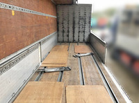 日野プロフィアアルミウイング大型（10t）[写真11]