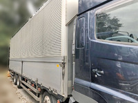 日野プロフィアアルミウイング大型（10t）[写真03]