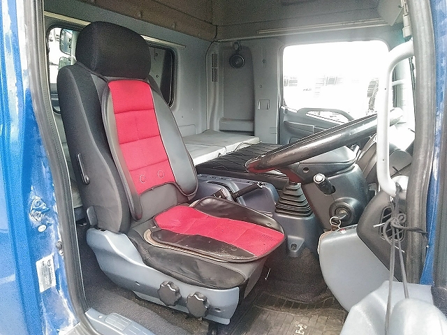 日野レンジャーアルミウイング増トン（6t・8t）[写真27]