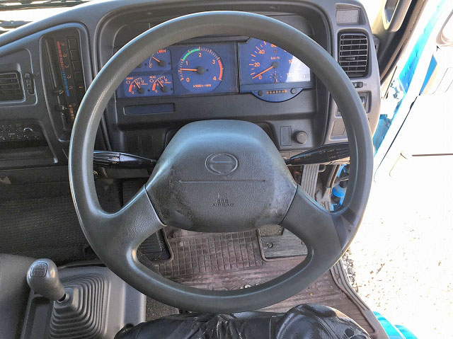 日野レンジャーアルミブロック中型（4t）[写真32]