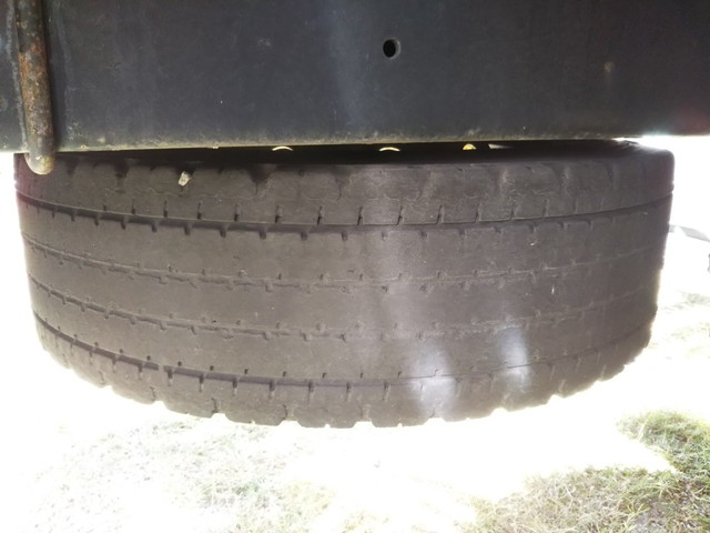 UDトラックスクオン冷凍車（冷蔵車）大型（10t）[写真18]