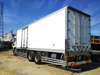 UDトラックスクオン冷凍車（冷蔵車）大型（10t）[写真04]