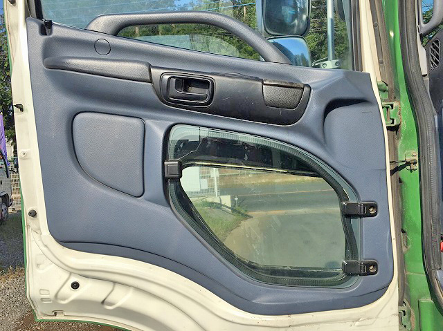 日野プロフィアチップ運搬車大型（10t）[写真30]