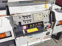 いすゞエルフ高所作業車小型（2t・3t）[写真12]