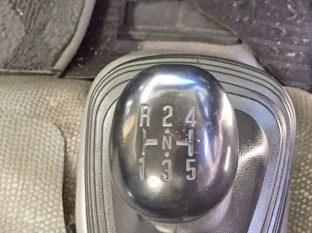 いすゞエルフ高所作業車小型（2t・3t）[写真20]