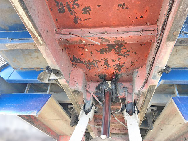 日野プロフィアダンプ大型（10t）[写真12]