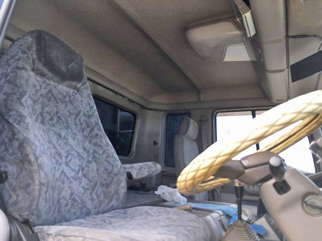 日野プロフィアダンプ大型（10t）[写真21]