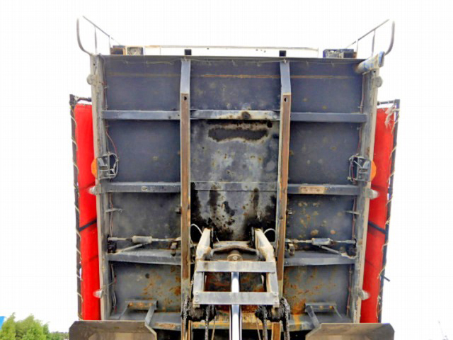 日野レンジャーダンプ増トン（6t・8t）[写真08]