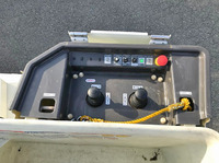 いすゞエルフ高所作業車小型（2t・3t）[写真17]