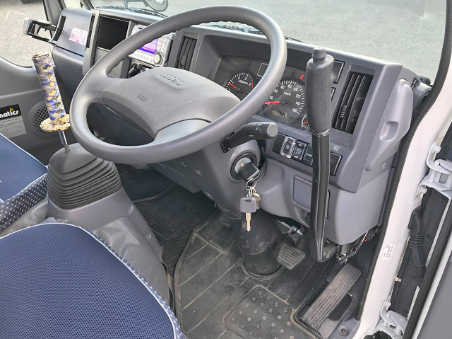 いすゞエルフ高所作業車小型（2t・3t）[写真33]