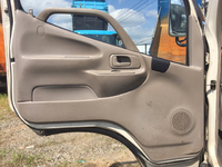 トヨタトヨエース平ボディ小型（2t・3t）[写真27]