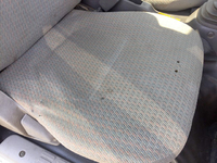 トヨタトヨエース平ボディ小型（2t・3t）[写真30]