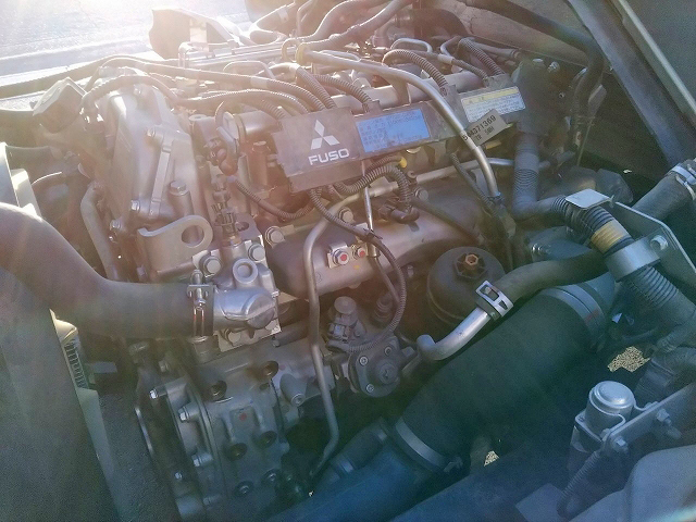 三菱ふそうキャンター平ボディ小型（2t・3t）[写真19]