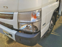 三菱ふそうキャンター平ボディ小型（2t・3t）[写真08]