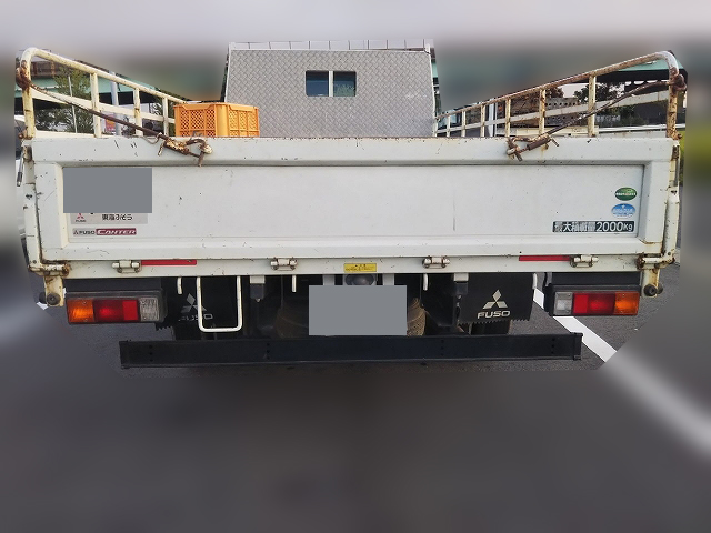 三菱ふそうキャンター平ボディ小型（2t・3t）[写真09]
