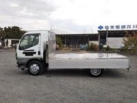 三菱ふそうキャンターアルミブロック小型（2t・3t）[写真06]