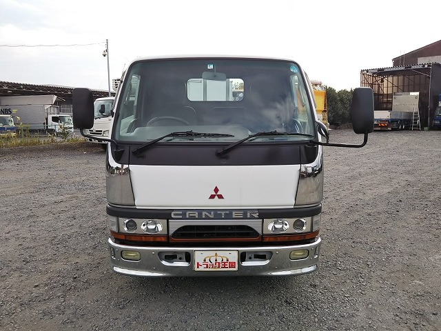 三菱ふそうキャンターアルミブロック小型（2t・3t）[写真09]