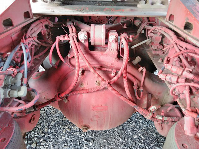 いすゞギガトレーラーヘッド（トラクターヘッド）大型（10t）[写真23]