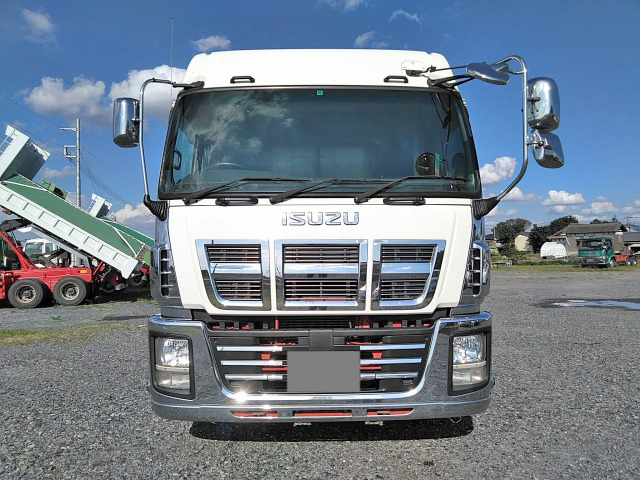 いすゞギガトレーラーヘッド（トラクターヘッド）大型（10t）[写真09]