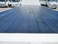 いすゞフォワードアルミブロック増トン（6t・8t）[写真12]