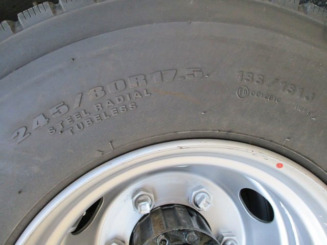 いすゞフォワードアルミブロック増トン（6t・8t）[写真16]