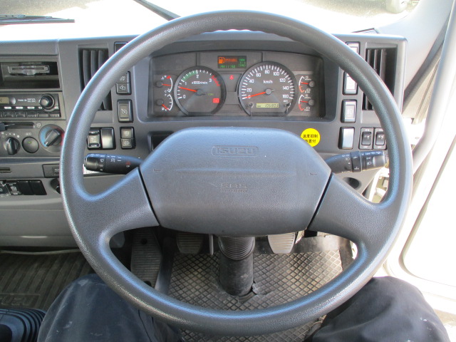 いすゞフォワードアルミブロック増トン（6t・8t）[写真20]