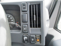 いすゞエルフアルミバン小型（2t・3t）[写真27]