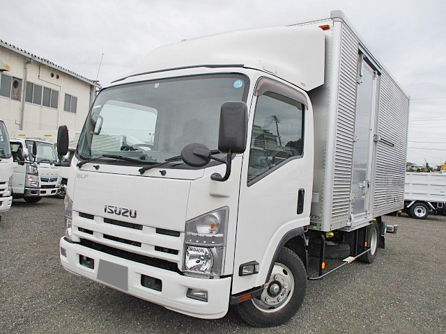 いすゞエルフアルミバン小型（2t・3t）[写真03]