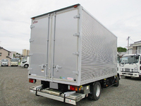 いすゞエルフアルミバン小型（2t・3t）[写真04]