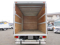 いすゞエルフアルミバン小型（2t・3t）[写真09]