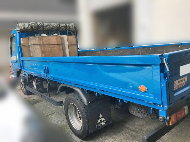 三菱ふそうキャンター平ボディ小型（2t・3t）[写真06]