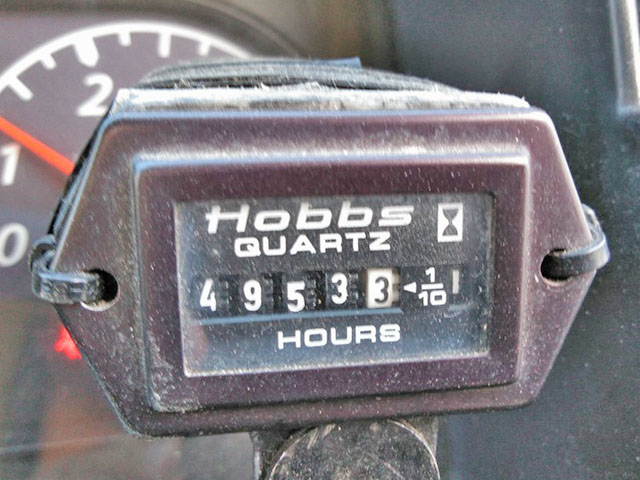 いすゞエルフ汚泥吸引車小型（2t・3t）[写真19]